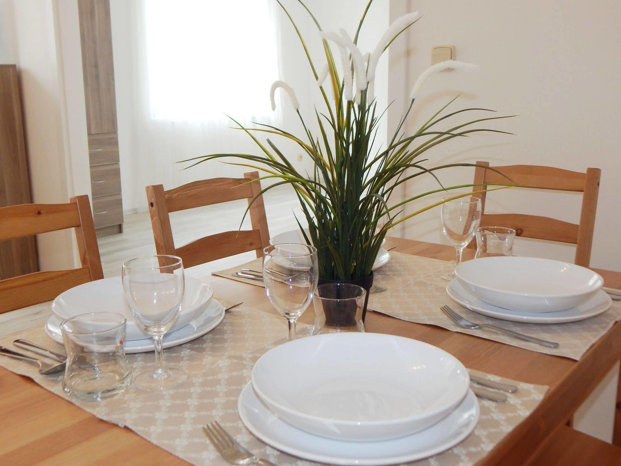 Apartment Garden Grape House Prag