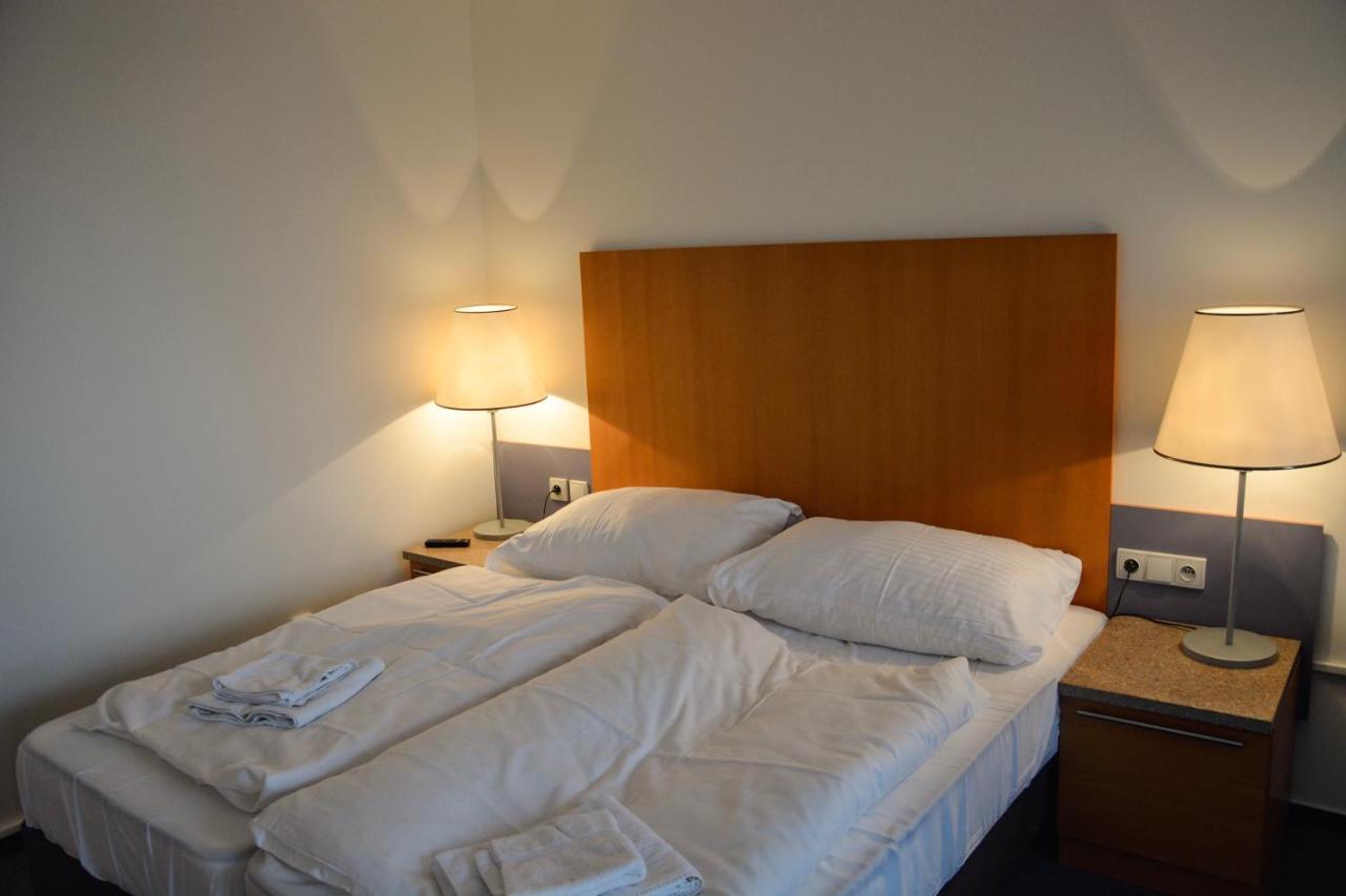 Harfa Hostel *