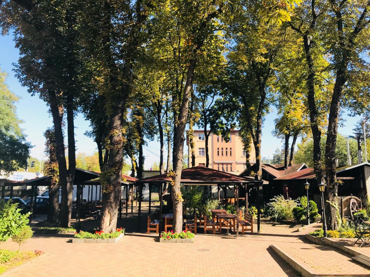 Hotel Branik 3*