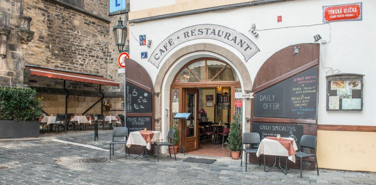 Cerny Slon Hotell Prag