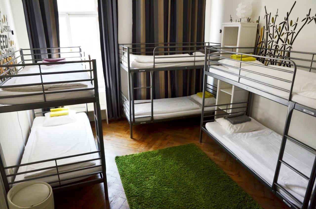 The Republic Garden Hostel Praha