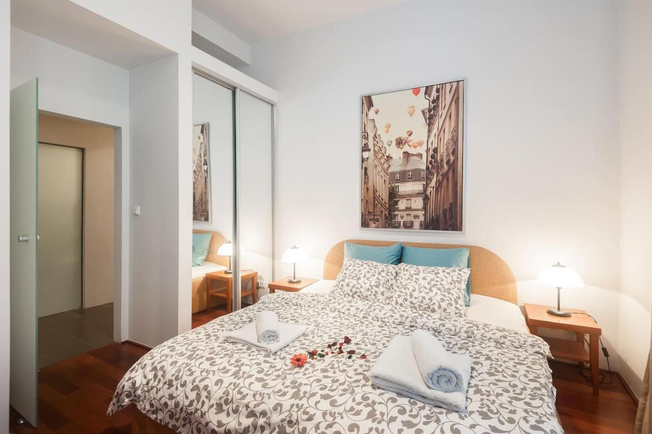 ★5 Star Living-amazing 2bed|2bath Apt-old Town Sq * Prag