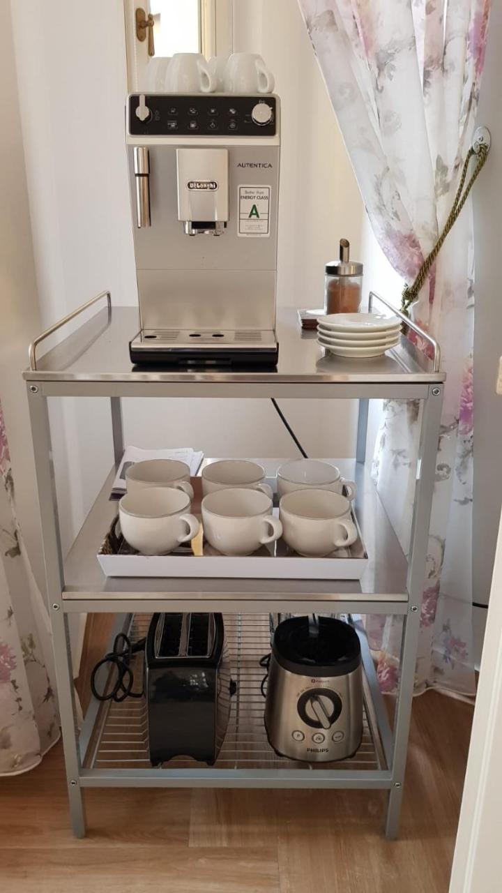 Pragueone Apartment,a/c,terrace Prag