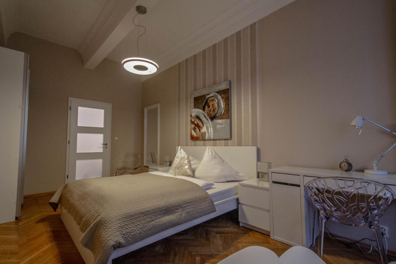 Apartment Design By Ruterra *