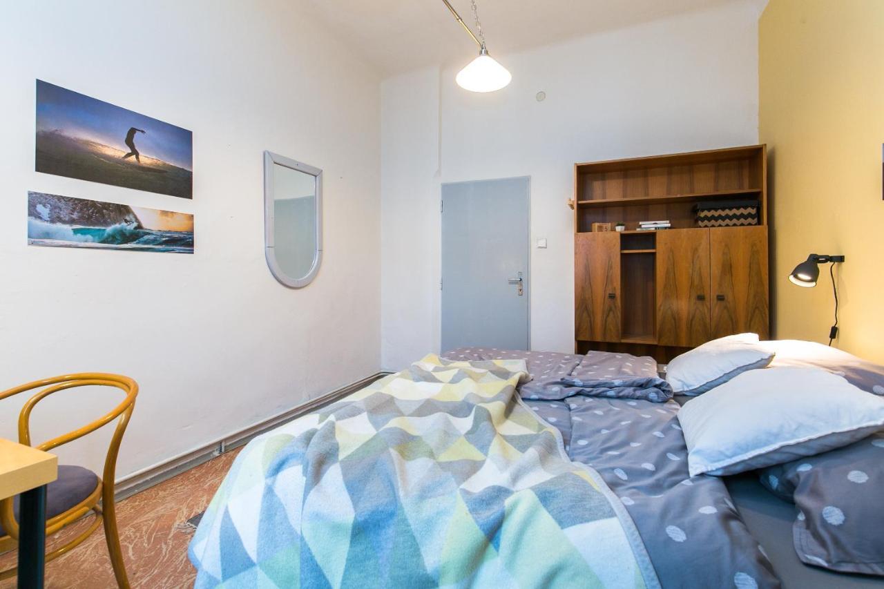 Grebovka Apartment Prag
