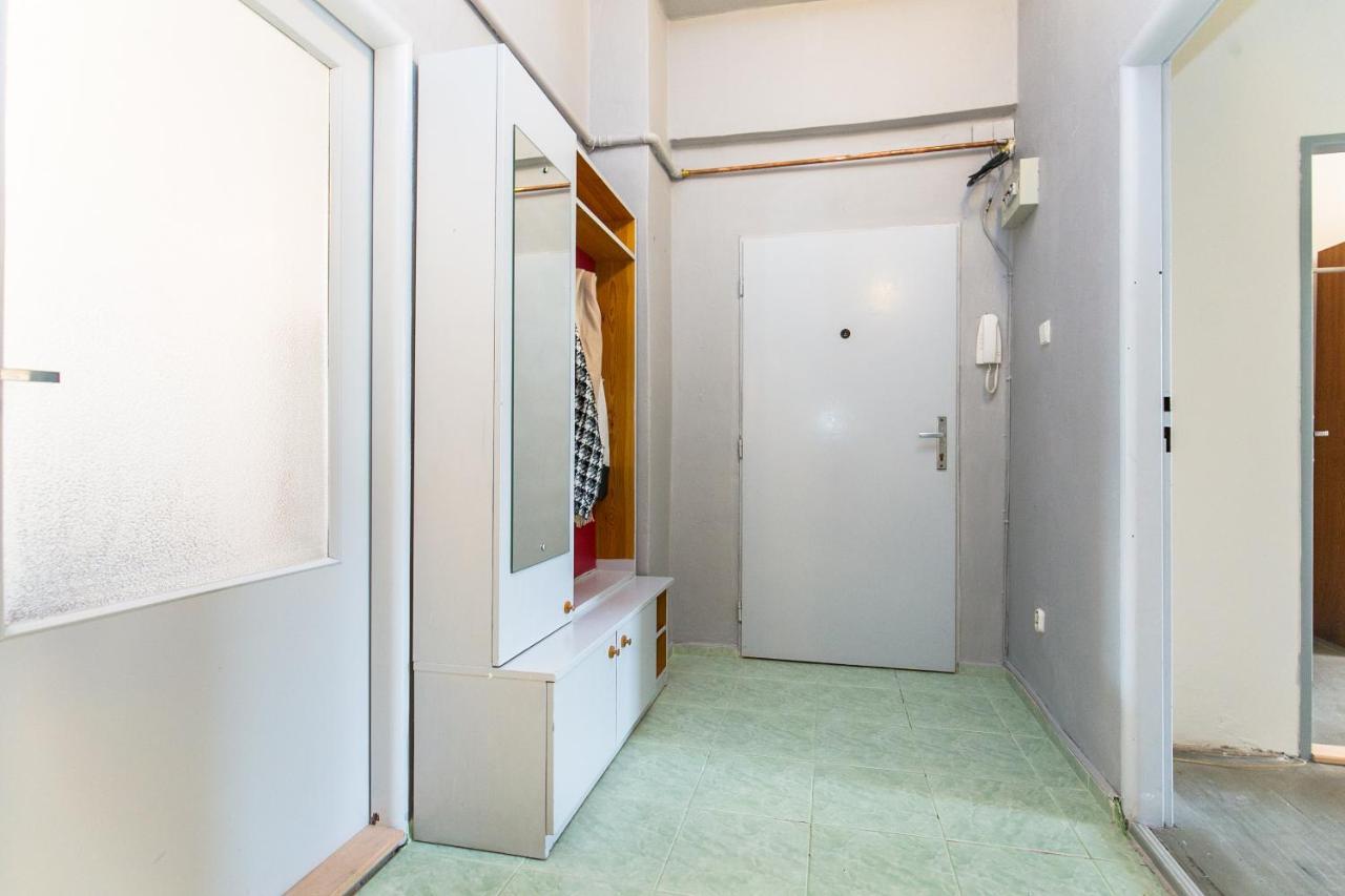 Grebovka Apartment Prag