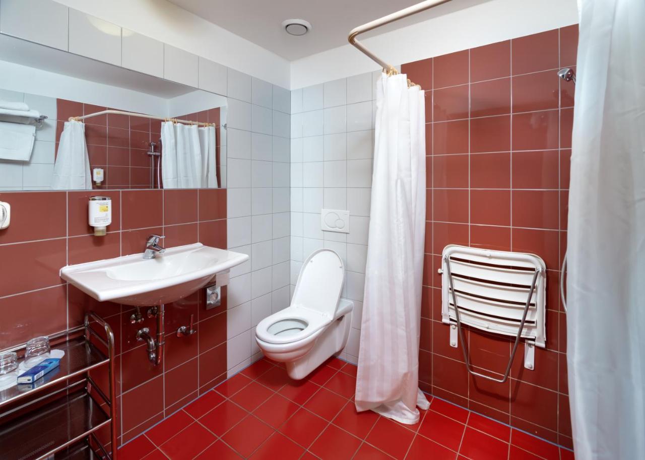 Hotel Chvalska Tvrz 3*