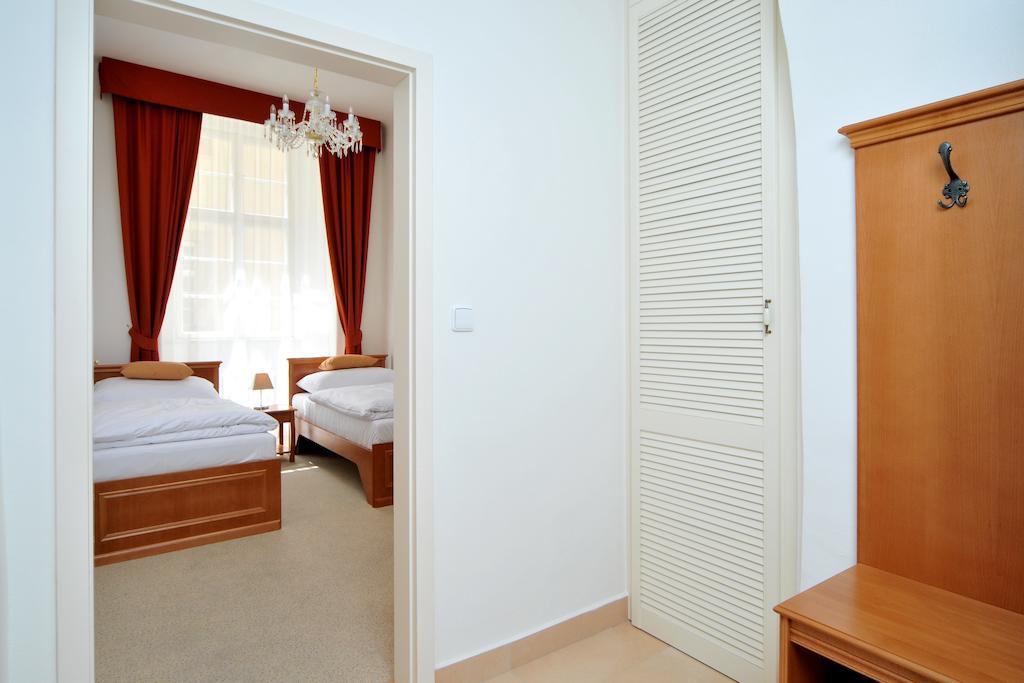 Apartment House Anenska Prague