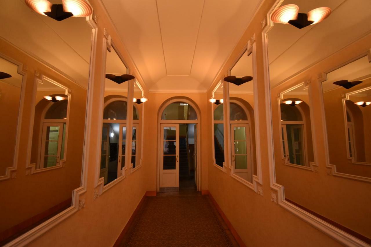 Cozy Flat By The Astronomical Clock Prag