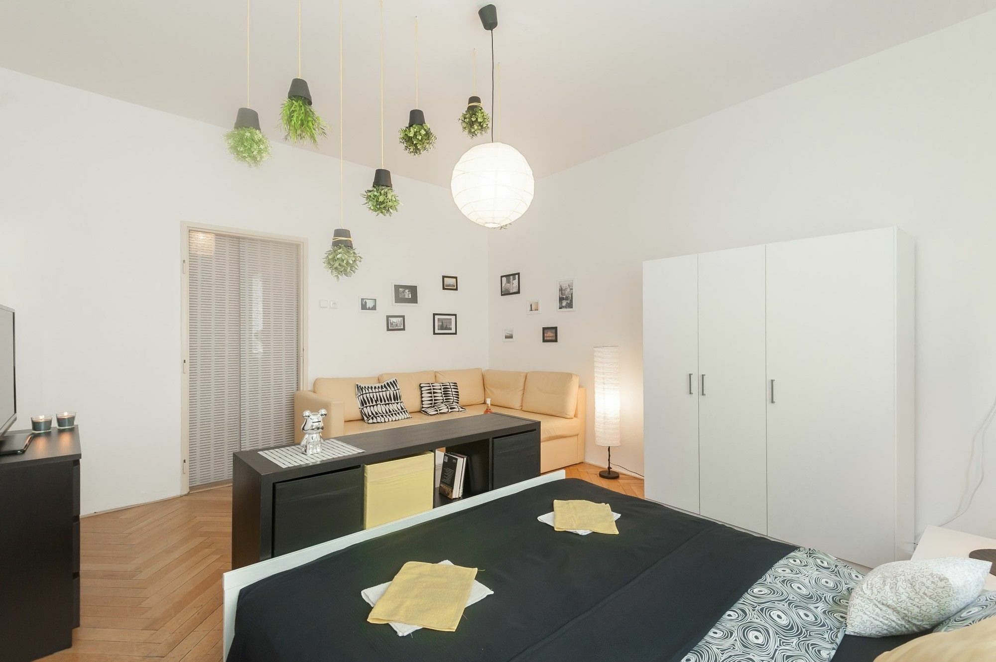 Apartment Na Zborenci 10 Prag