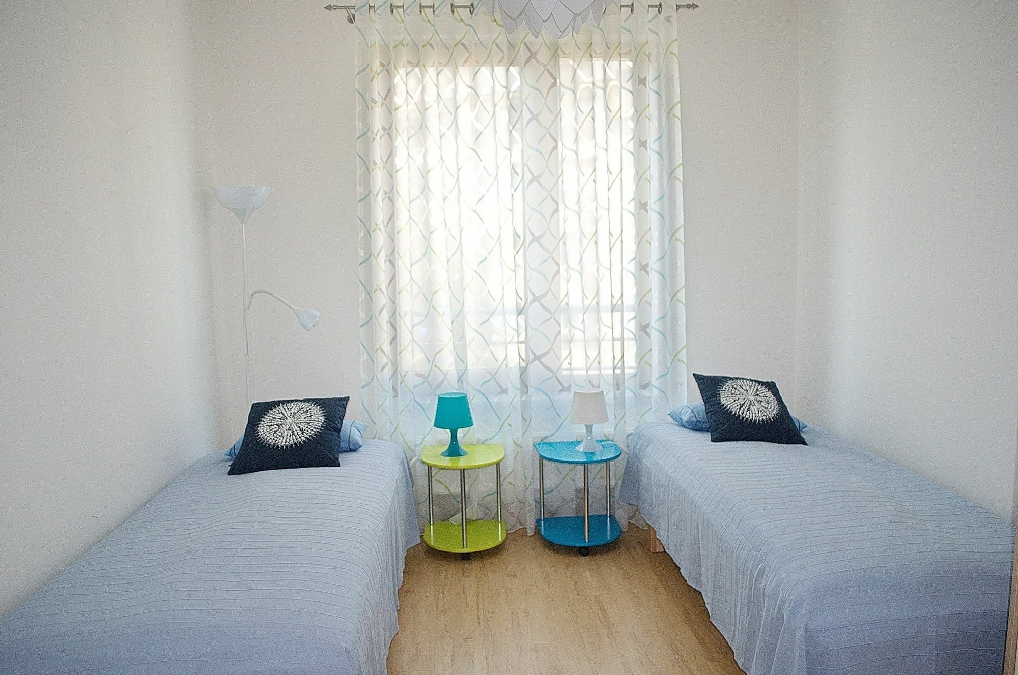 Bright Spacious *