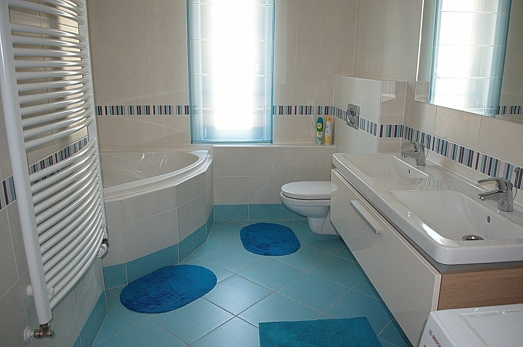 Bright Spacious