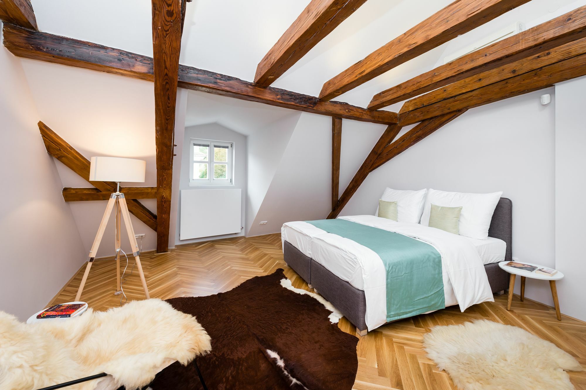 Apartment Empirent Castle Prag
