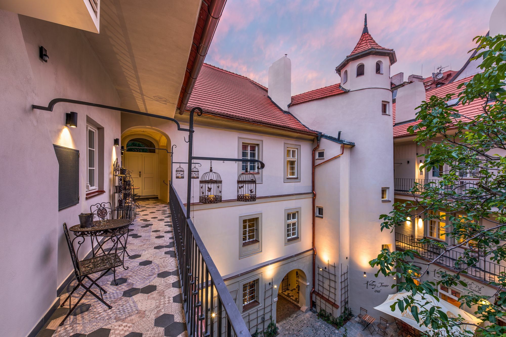 Aparthotel Mooo By The Castle Praha