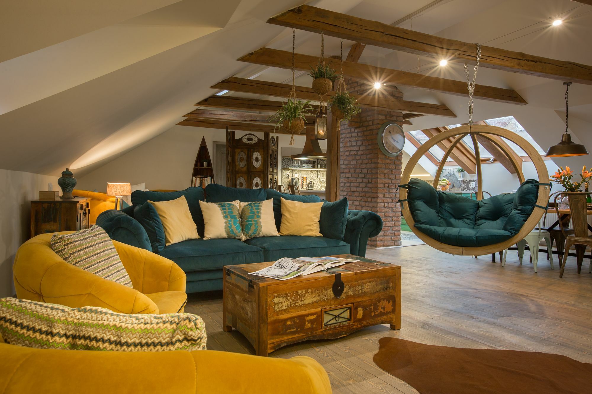 Gigantic Boho Chic 3 Bedroom 3 Bathroom Loft With Hanging Chair Lejlighed *