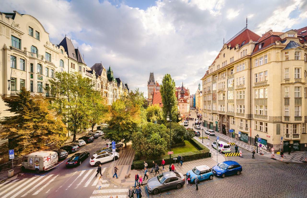 Apartment Luxurious Kafka Family In Old Town
