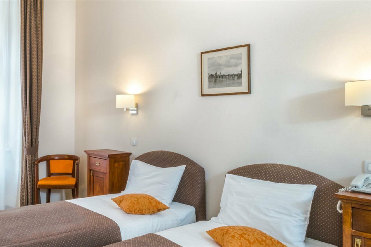 Hotel Bookquet 5*