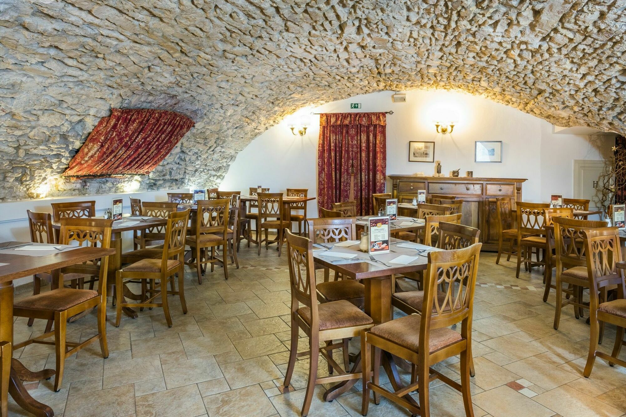 Hotel Bookquet 5*
