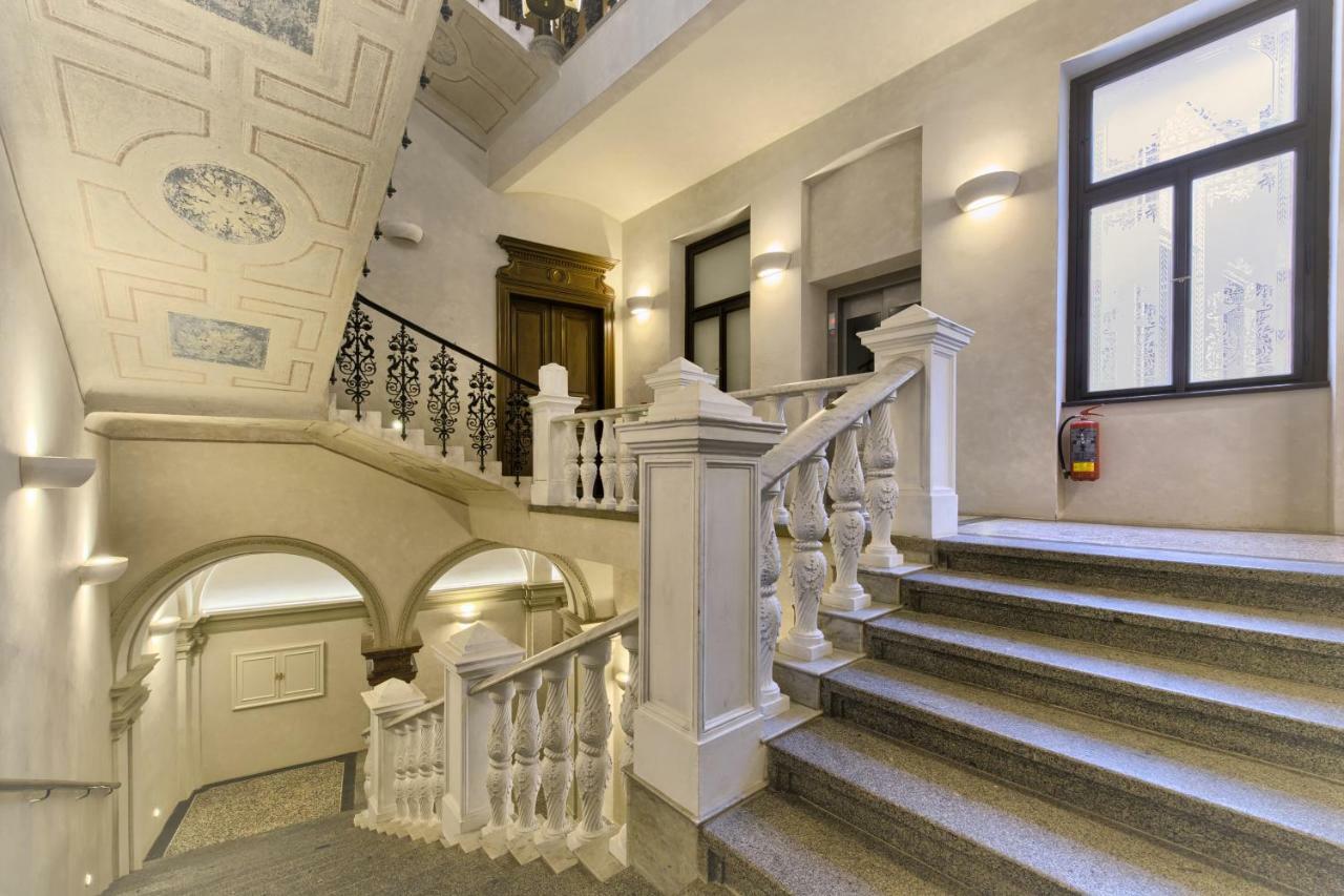 Jilska Palace