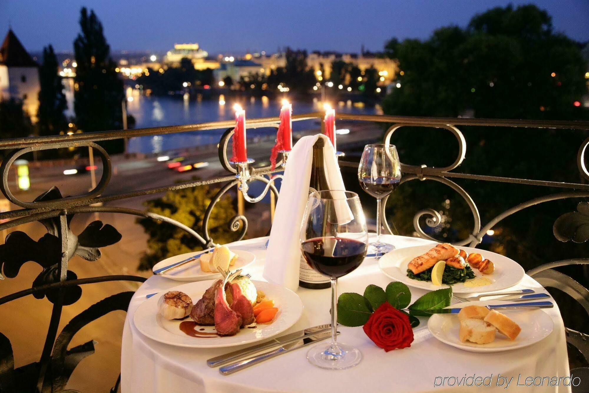 Hotell Mamaison Riverside Prag
