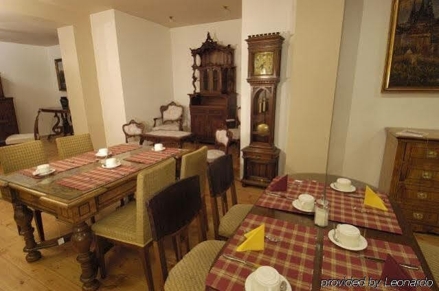 Hotel Ea Rokoko 4*