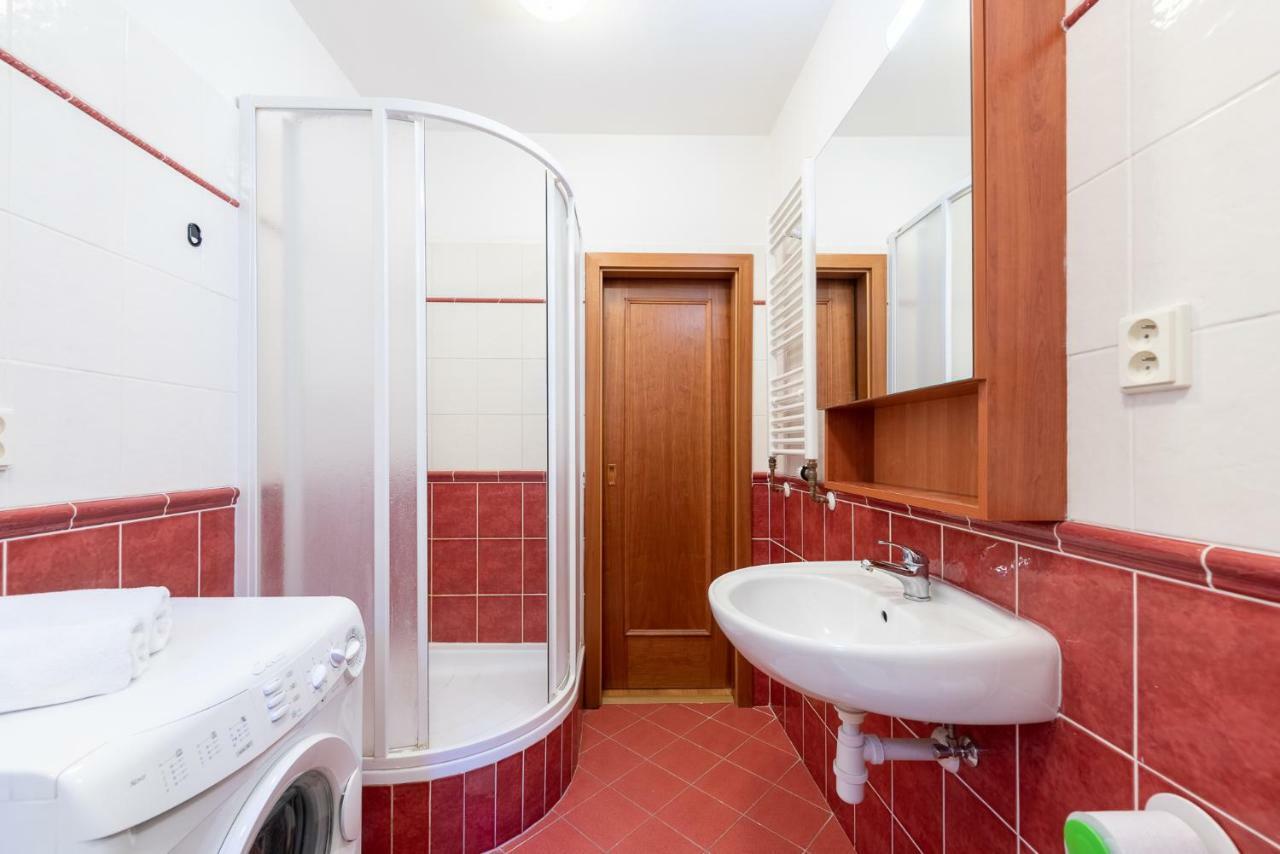 Nest Apartment Prag