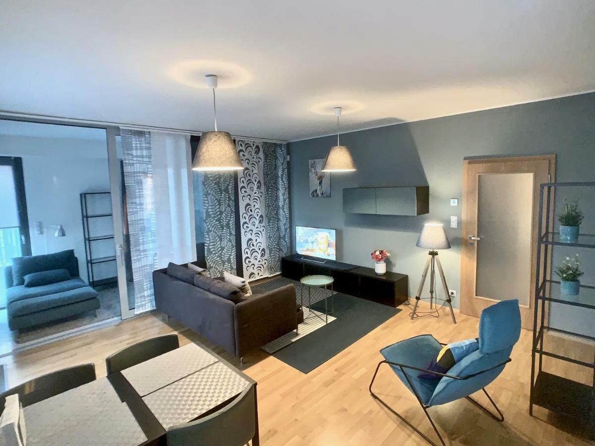 Art Garden Towers Apartment *