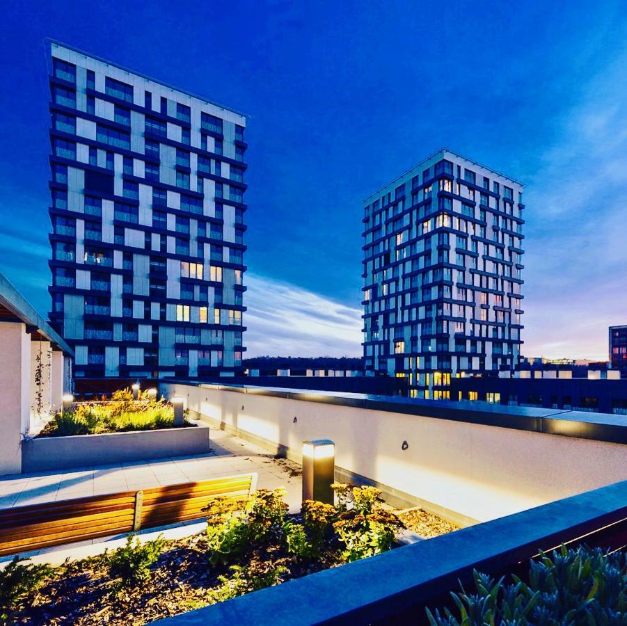 Art Garden Towers Apartment *