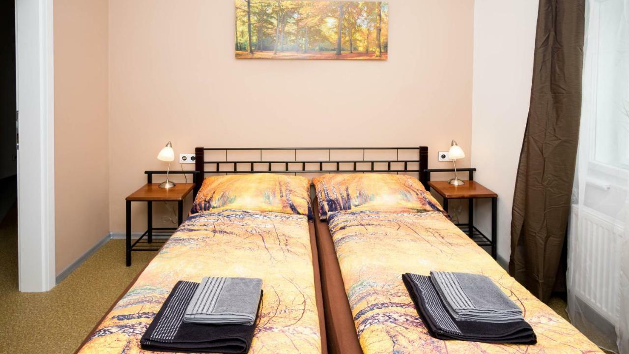Apartment Four Year Seasons - Walkable To Centre, Metro And Riverside *