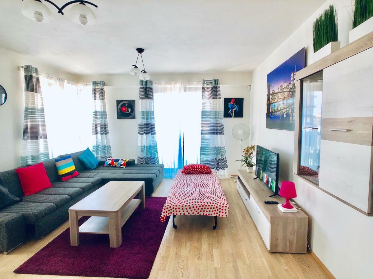 Art Garden Towers Apartment Prag