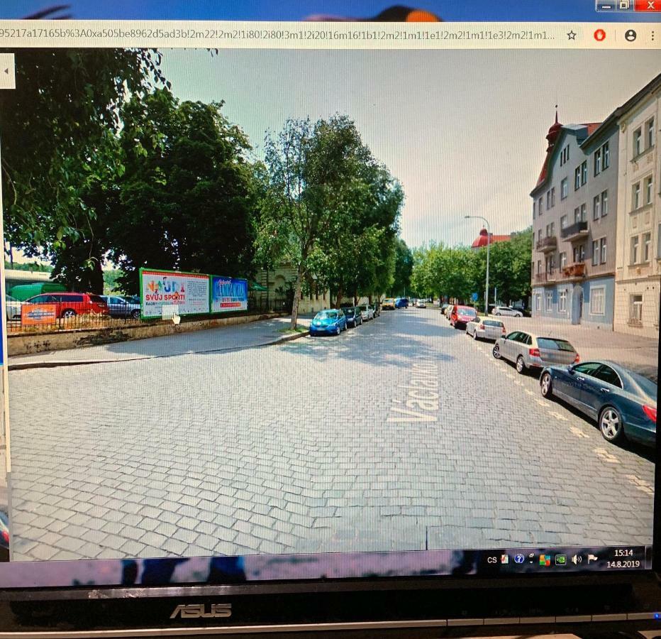 7 Bubenecska * Prag