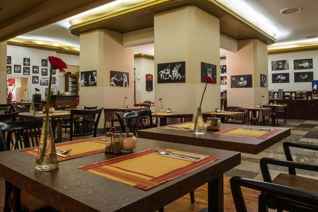 Hotel Ea Rokoko