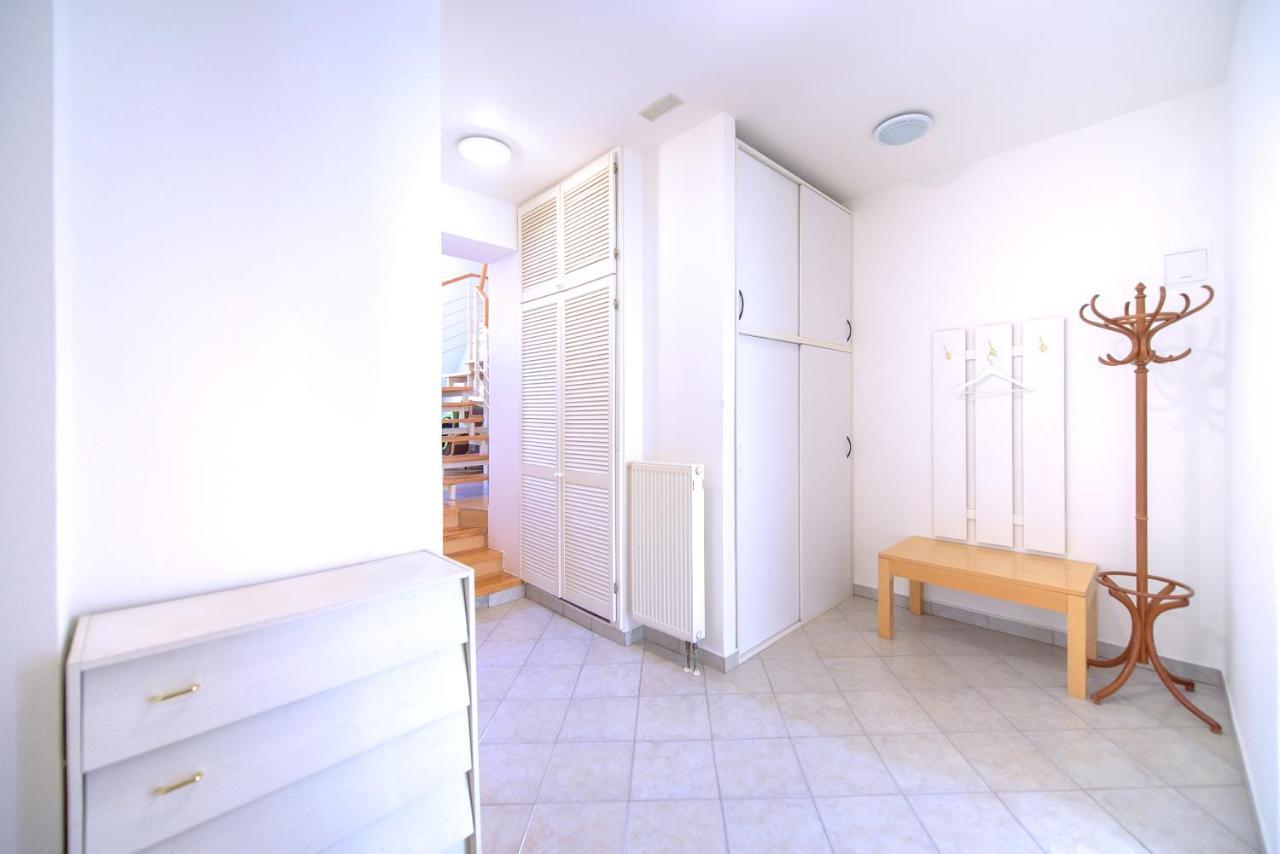 Apartment Vezenska Prag
