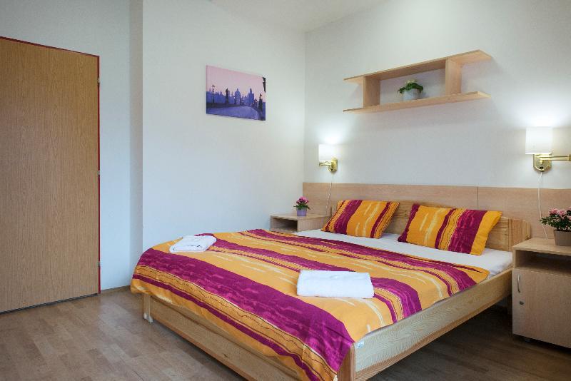 University Hotel Hotell