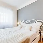 Charles Bridge Royal Apartments - Castle District