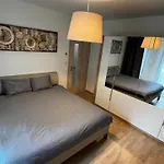 Residence Garden Tower - 8 Min Do Centra, Garaz