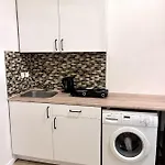 Quiet Apartment Close To Center
