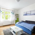 Modern Apartment 6Min From The Prague Castle