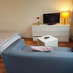 Golden Family Apartments