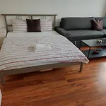 Golden Family Apartments