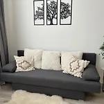 Sunny Minimalistic Flat Near Metro Opatov