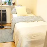 Warm Room In The Beautiful Smichov - Prague