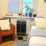 Warm Room In The Beautiful Smichov - Prague