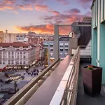 Vn3 Terraces Suites By Adrez