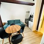 Zelezna - Old Town View Residence