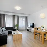 Downtown Suites Belohorska