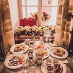 Boutique Hotel Constans