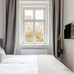 Apartman Namesti Miru