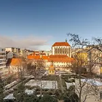 Vodickova Luxury Suites