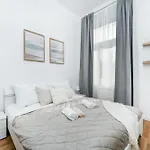 Sunny One Bedroom Apartment By Rentero